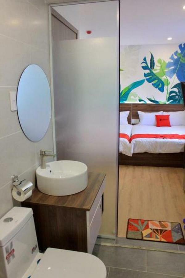 เรดดอร์ซ พลัส แอท จานกวงคาย สตรีท Hotel โฮจิมินห์ซิตี้ ภายนอก รูปภาพ